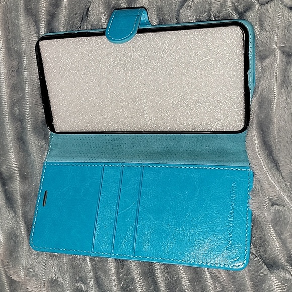 Samsung galaxy S21 plus wallet case - Picture 2 of 6